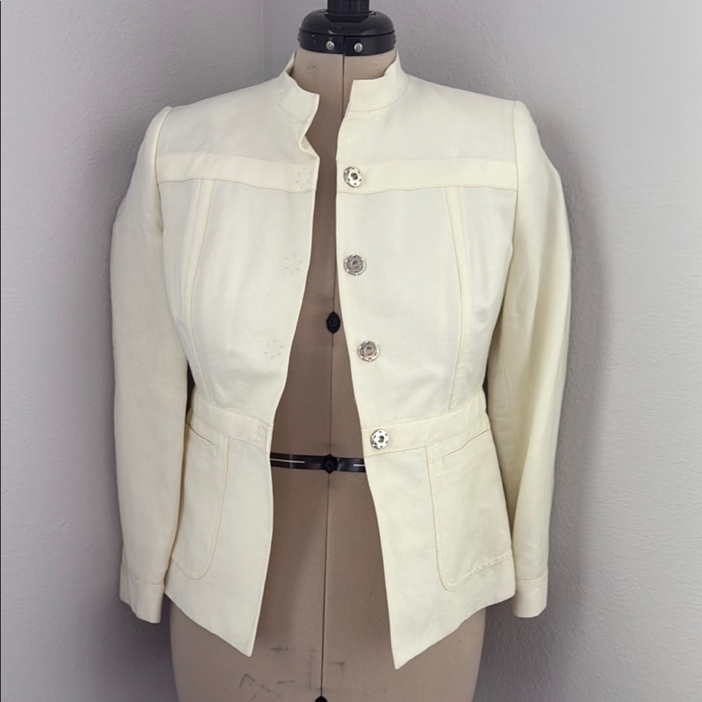 Elegant Cream Women's Jacket